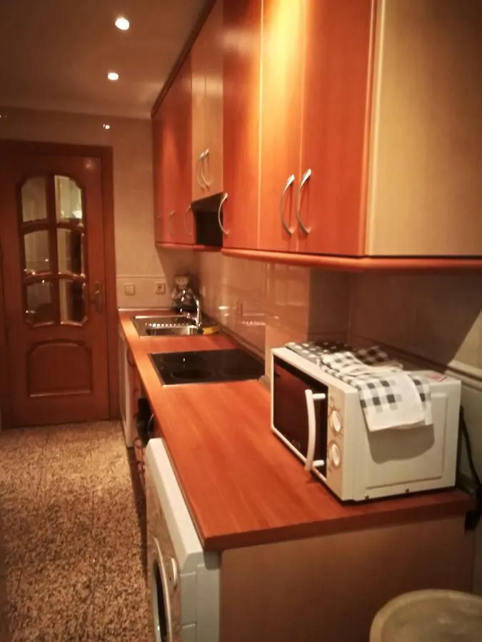 Apartamentos Torr Av America - Lopez De Hoyos - Chamartin Madrid