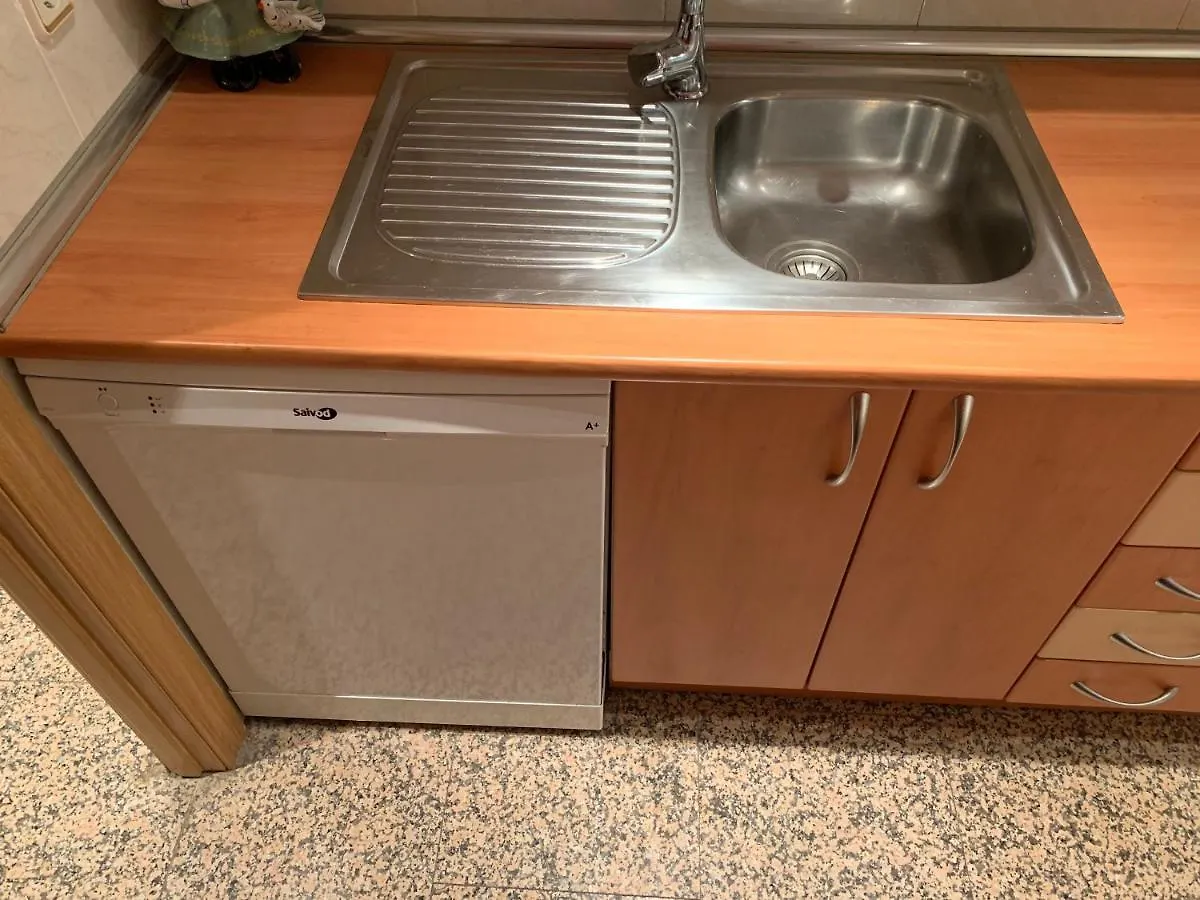 Apartamentos Torr Av America - Lopez De Hoyos - Chamartin Madrid Apartment