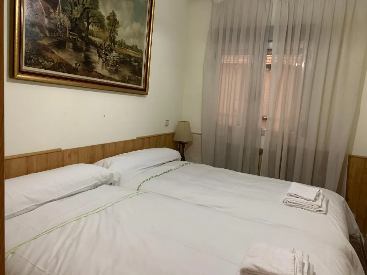 Apartment Apartamentos Torr Av America - Lopez De Hoyos - Chamartin Madrid Spain